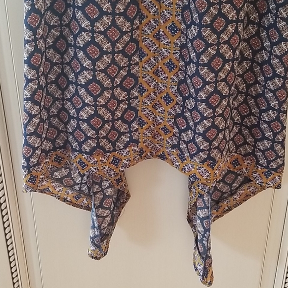 Dress - Picture 2 of 9